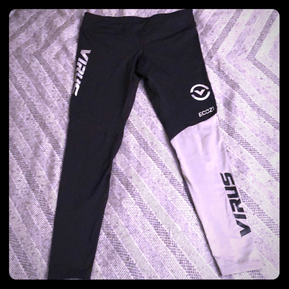 Virus compression leggings